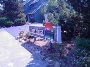 1021 NE A St APT 7, Grants Pass, OR 97526