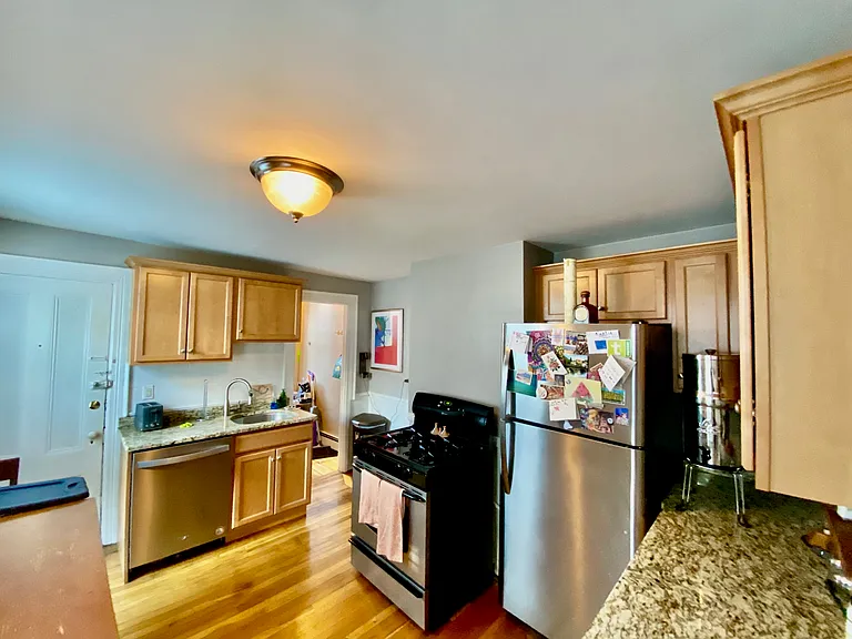 22 Concord St #2 — Photo 4