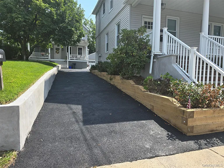 10 Ohio Ave — Photo 24