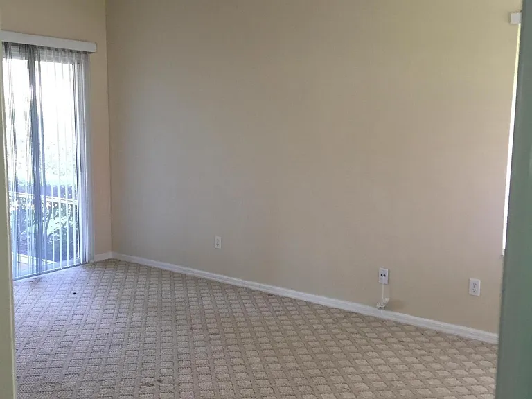 38 Magnolia Dr S — Photo 3