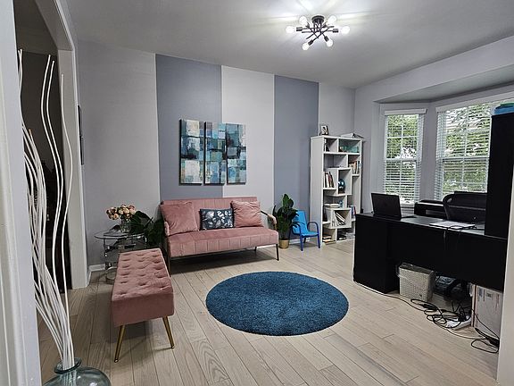 Living room/Office room