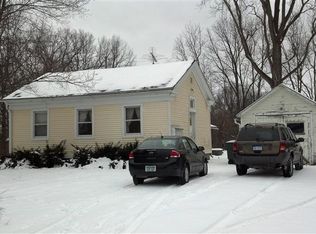 17090 Boyce Rd, Stockbridge, MI 49285