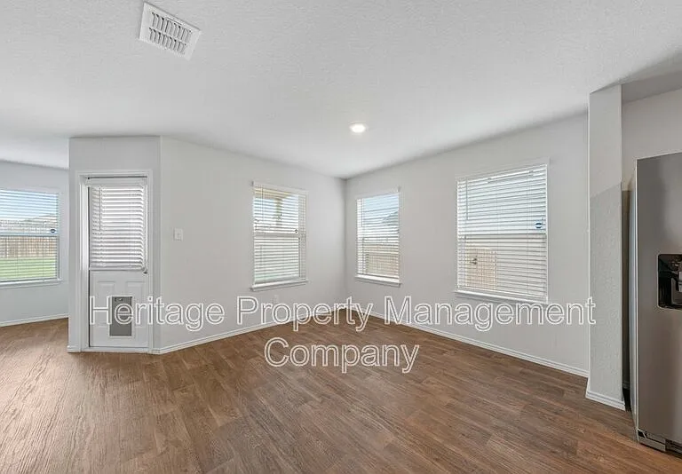 5720 Brook Pr — Photo 11