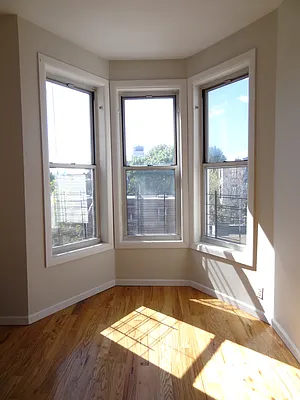 Rented by Miron Realty Group | media 3