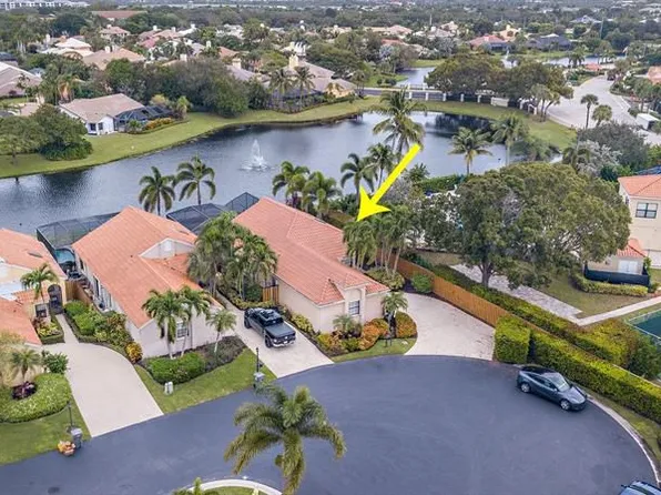 13281 Crisa Dr, Palm Beach Gardens, FL 33410
