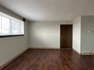 4619 N 56th St APT G1, Omaha, NE 68104