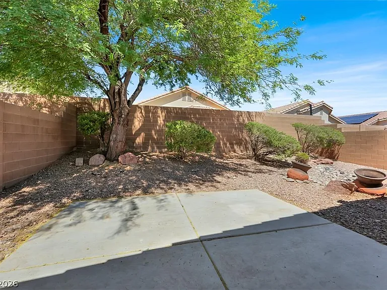 11073 Zampino St — Photo 19