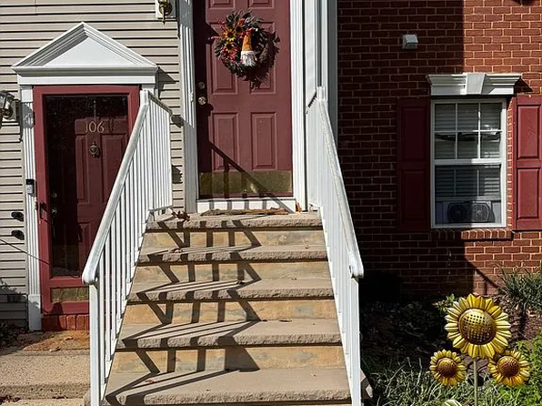 206 Lansdowne Ct #46, Pennington, NJ 08534