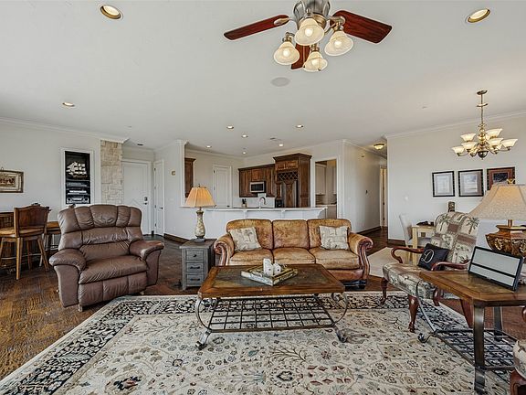 4th image of 101 Diamond Pointe Loop APT 3N
