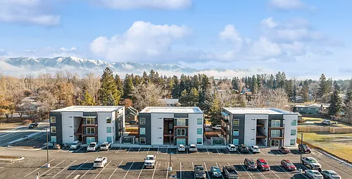130 E Evergreen Dr #304 Photo 1