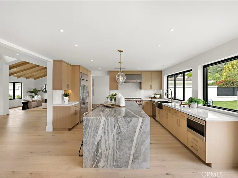 6 Monterey Cir — Photo 12