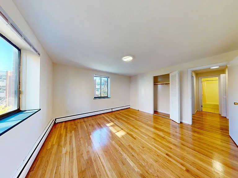 370 Babcock St #3G — Photo 13