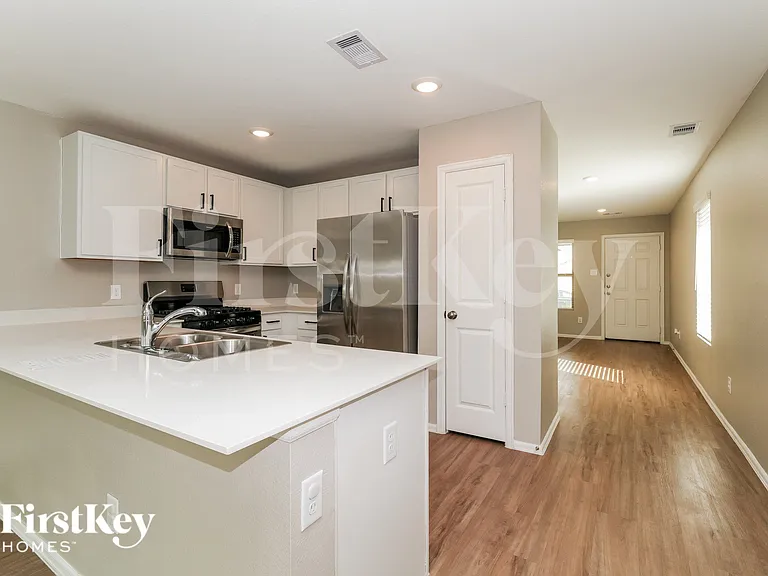 4122 Saw Mill Peak Ln — Photo 7