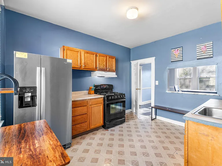 608 Tunbridge Rd — Photo 13