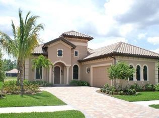 7414 Acorn Way, Naples, FL 34119