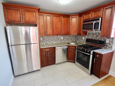 571 Central Ave, Jersey City, NJ, 07307