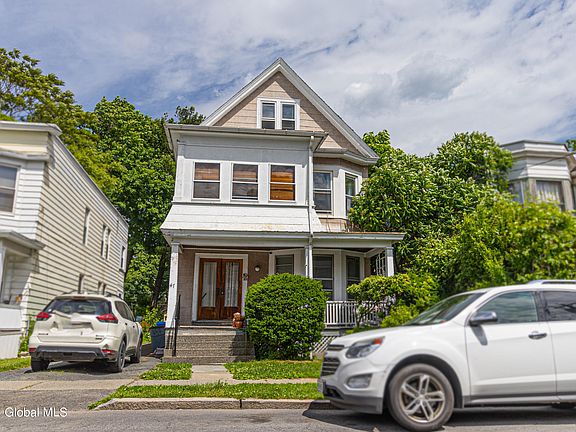 3rd image of 47 Hurlbut Street