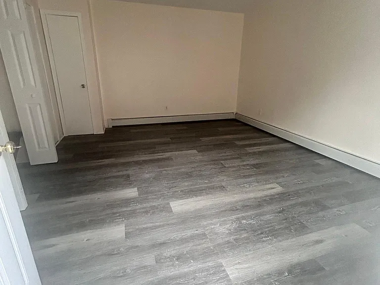 303 Van Pelt Ave #3 — Photo 1