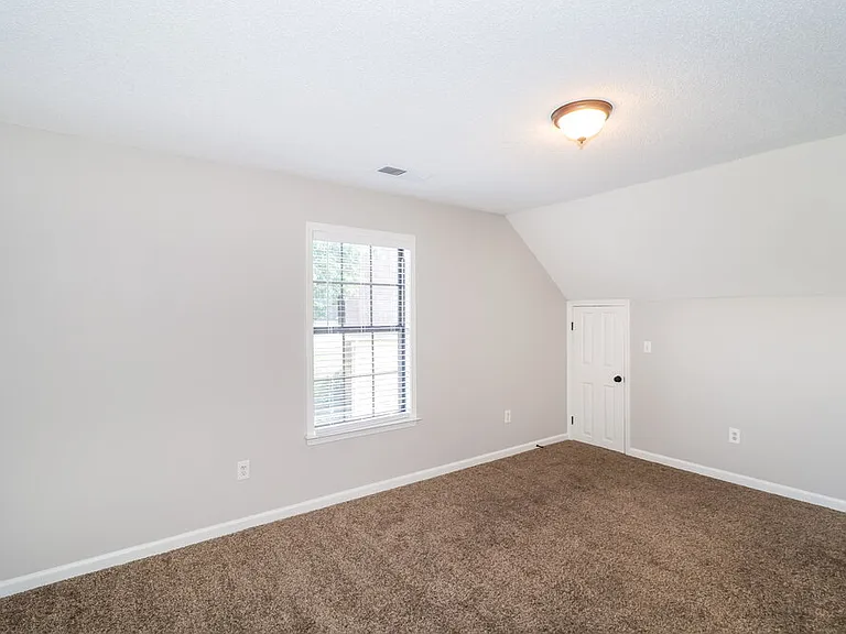 4365 Barrymor Dr — Photo 13