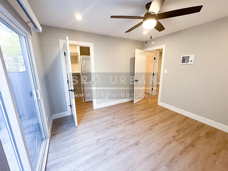 3041 C St #4 — Photo 10