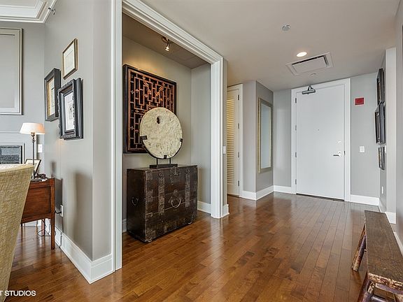 3rd image of 401 N Wabash Ave #46I