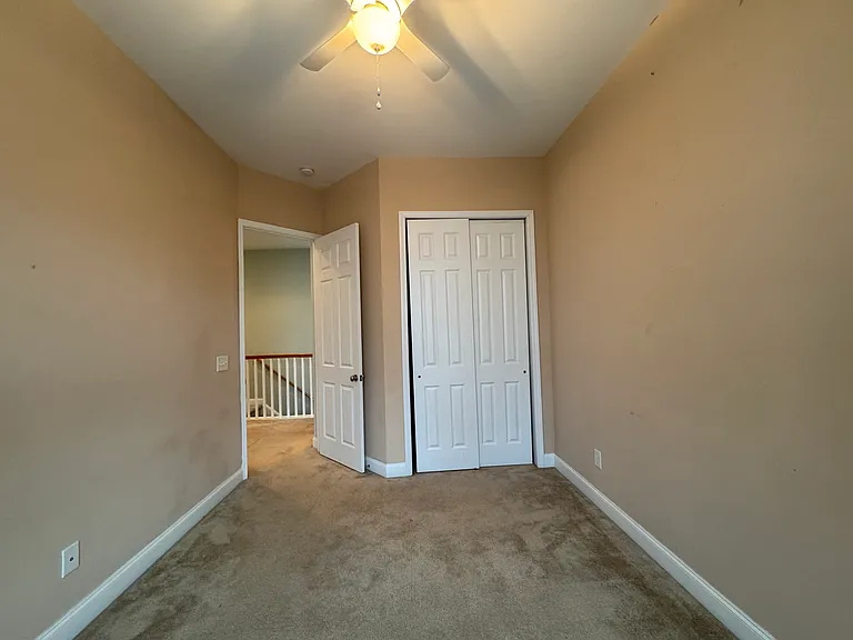 724 Shine Ave — Photo 12