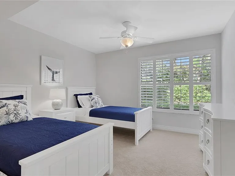 5964 Pelican Bay Blvd #415 — Photo 17