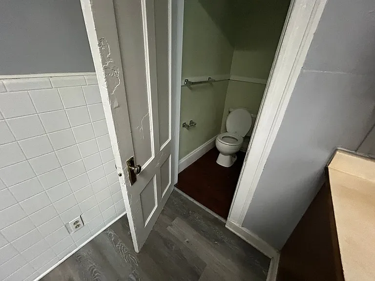 10 Orange St #3 — Photo 5