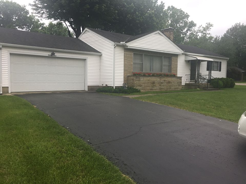 1st image of 29 Shawnee Dr