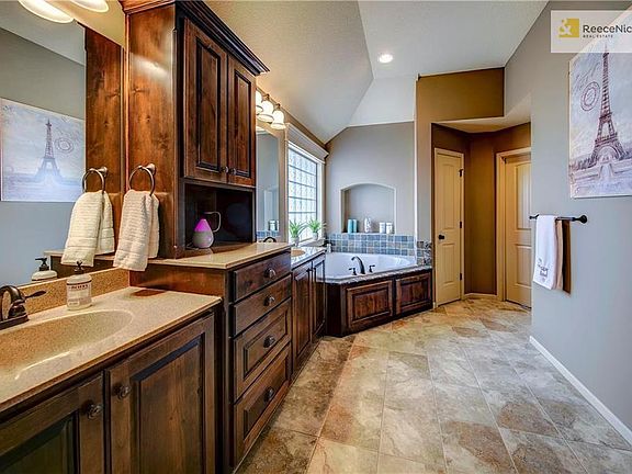 MASTER BATH WITH LOADS OF STORAGE, A PLACE TO MAKE YOUR MORNING JOE!