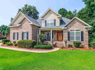 307 Opal Ct, Bonaire, GA 31005