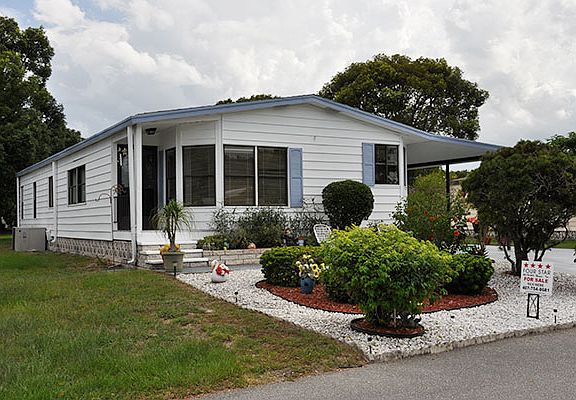 2nd image of 14320 Forest Oaks Dr