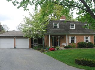 1341 Janet Dr, Mount Joy, PA 17552