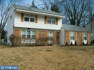 102 Acorn Ln, Voorhees, NJ 08043