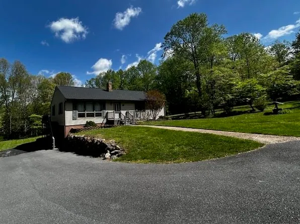 45 Morman Gap Rd, Waynesboro, VA 22980