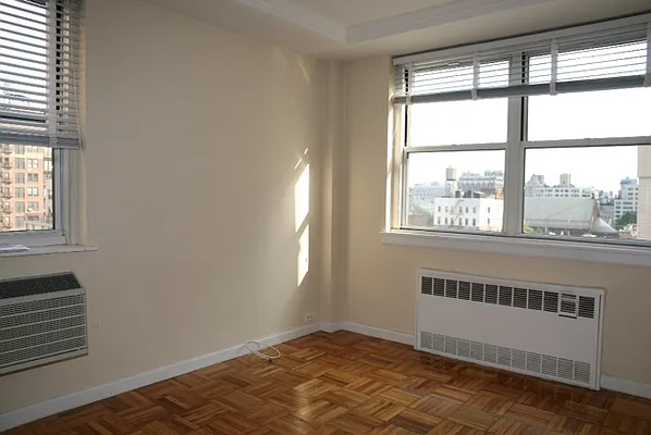 Rented by Halstead Real Estate | media 14