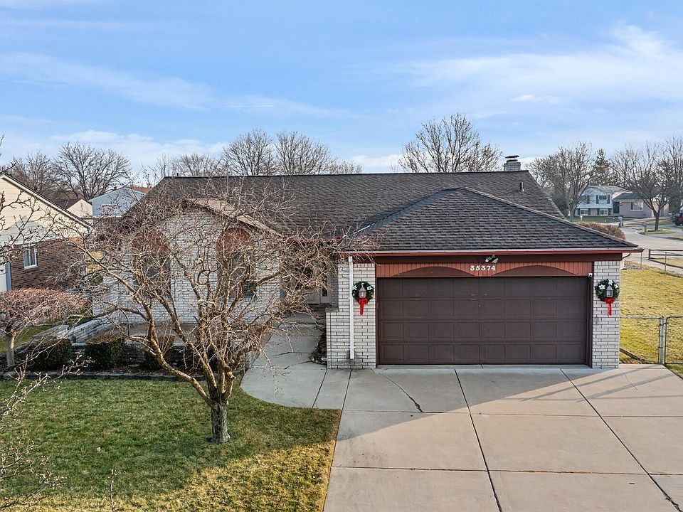 35374 Indigo Dr, Sterling Heights, MI 48310 Zillow