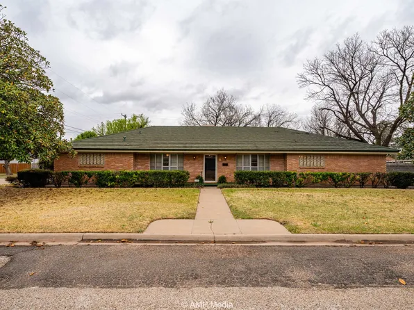 1416 Bartley St, Stamford, TX 79553