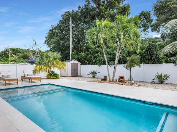 109 Marina Ave, Key Largo, FL 33037