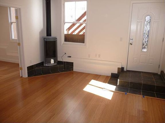 4th image of 22-B Church St