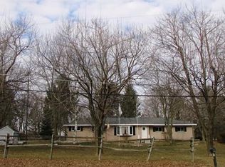 418 S Baldwin Rd, Oxford, MI 48371