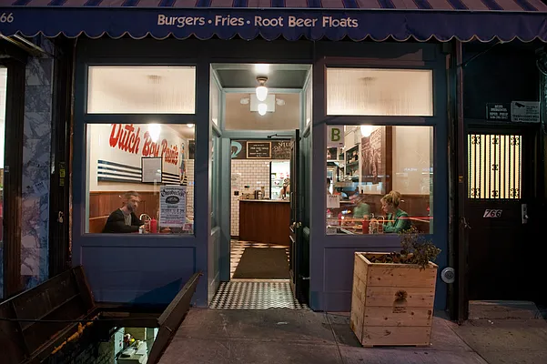 Rented by Halcyon Management Group LLC | media 86