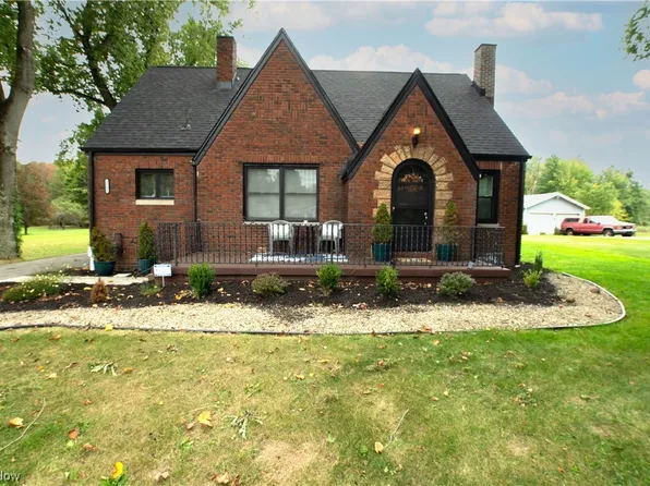 3266 Oak Street Ext, Youngstown, OH 44505