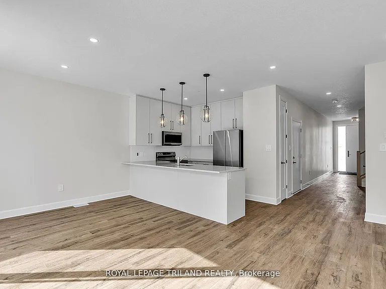 175 Doan Dr E #231 — Photo 4