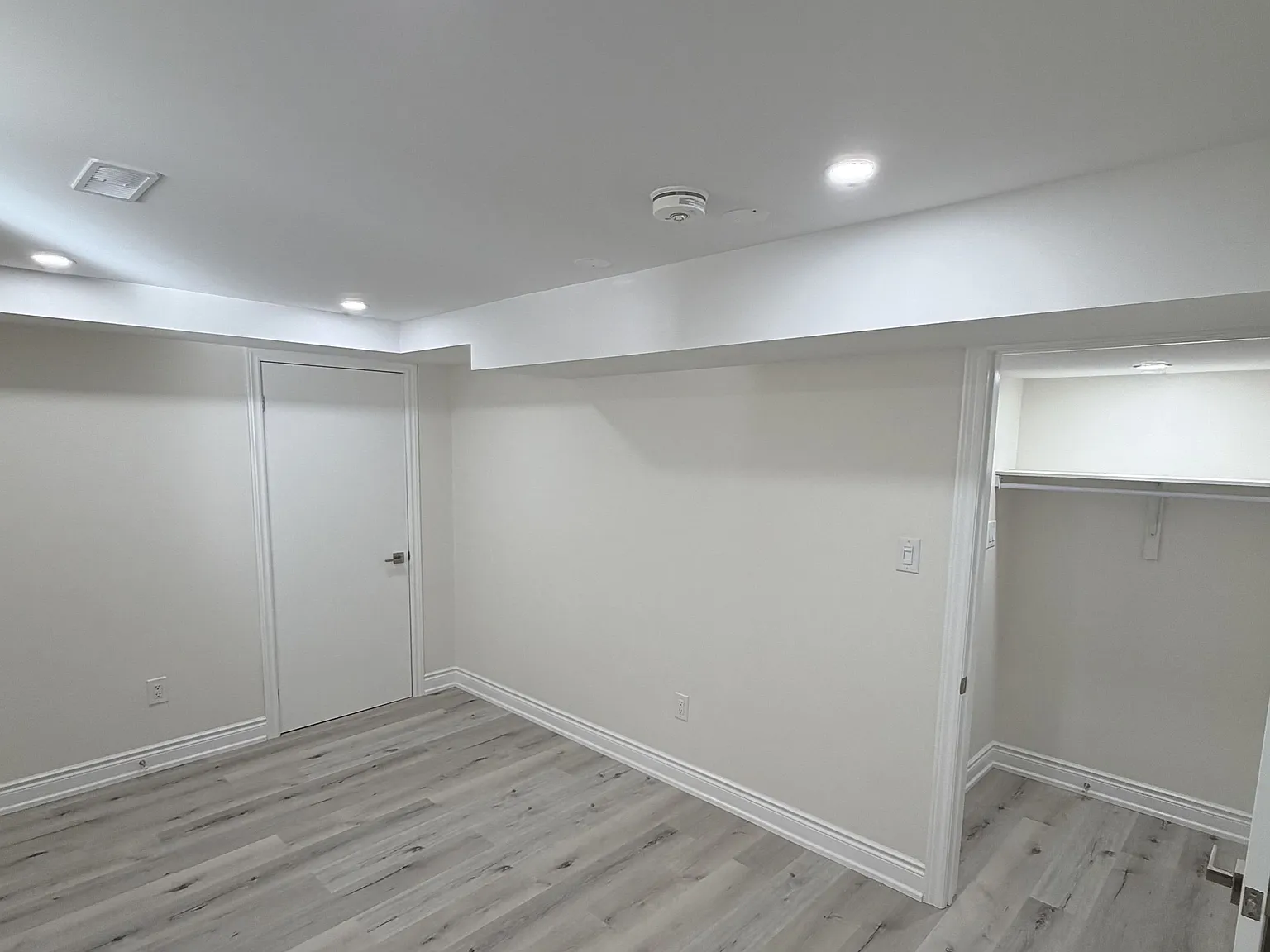 2 bed, $1,950 — Photo 4