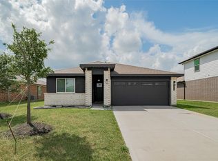 14519 Sweet Water Dr, Baytown, TX 77523