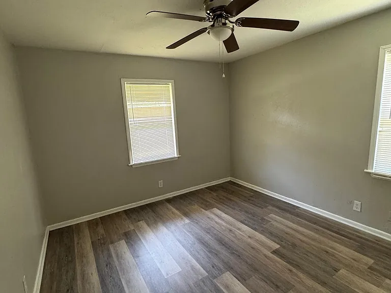 1422 Tanbark Rd — Photo 6