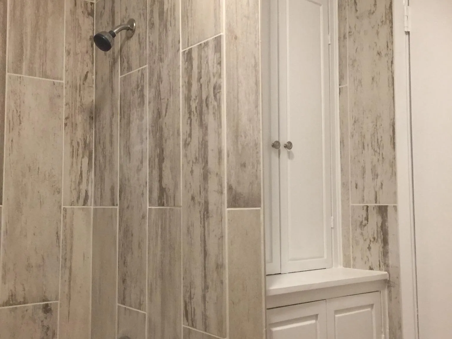 2420 Freeman Dr — Photo 2