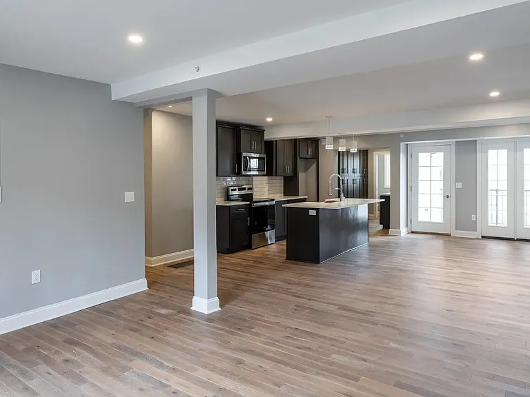 4464A Broadway Blvd #A — Photo 4