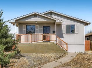 1701 Clinton St, Aurora, CO 80010